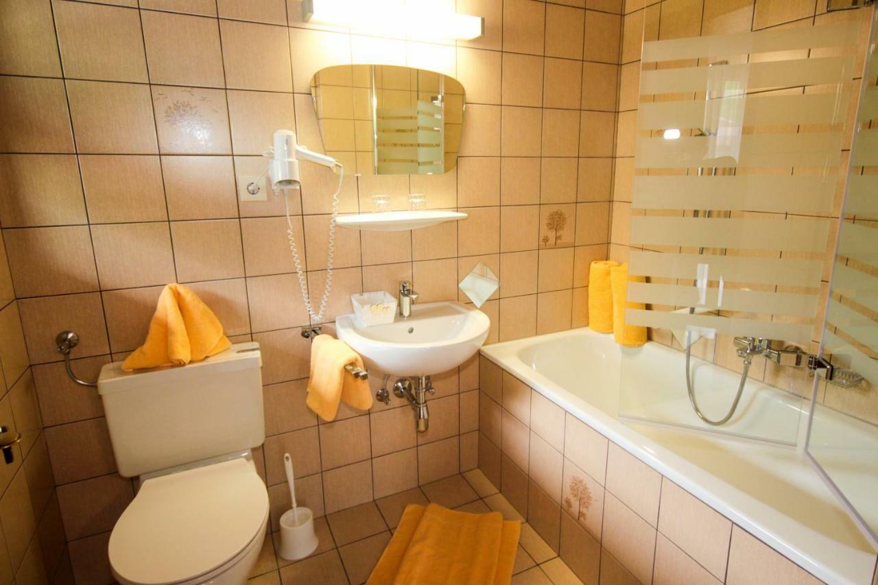 Gaesteheim Anna Langenfeld Ngoại thất bức ảnh